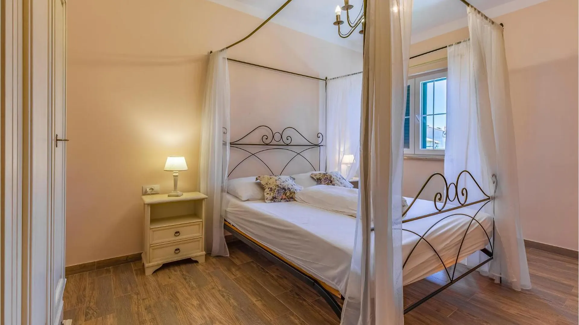 Amazing Apartment In Pula With Wifi