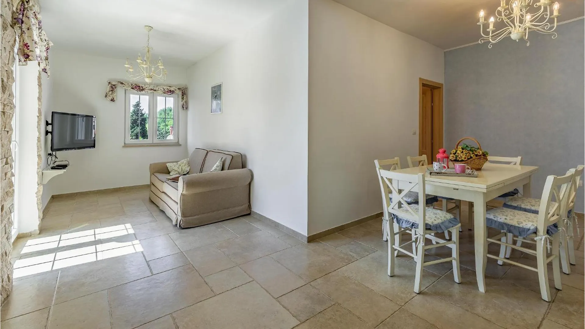 Amazing Apartment In Pula With Wifi 0*,  Croatia