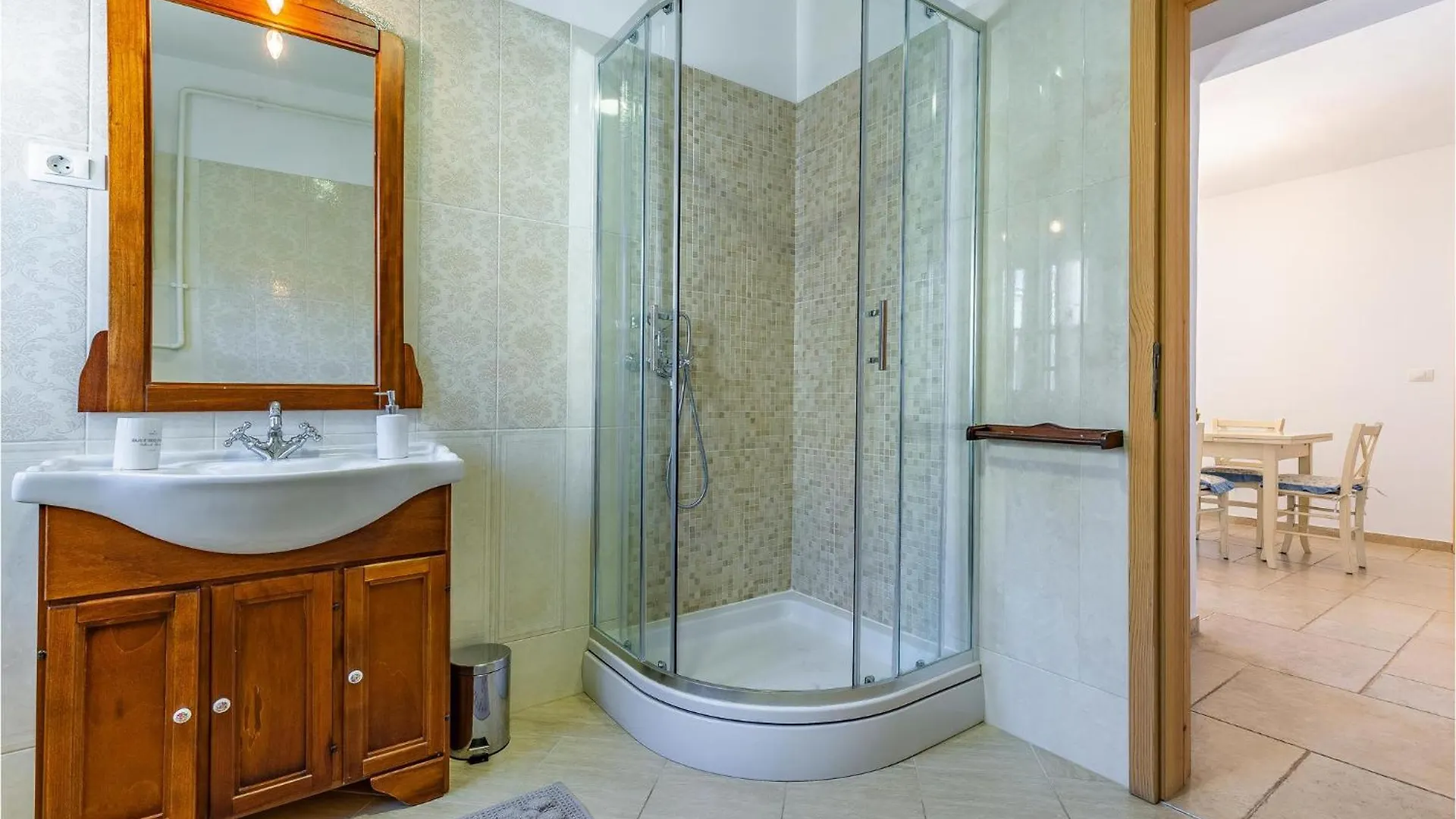 Amazing Apartment In Pula With Wifi
